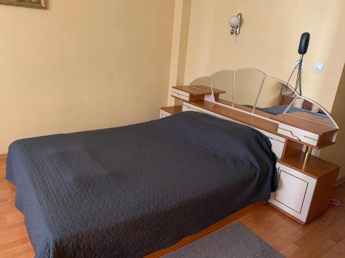Hotel Rade 2 Vratsa Luaran gambar